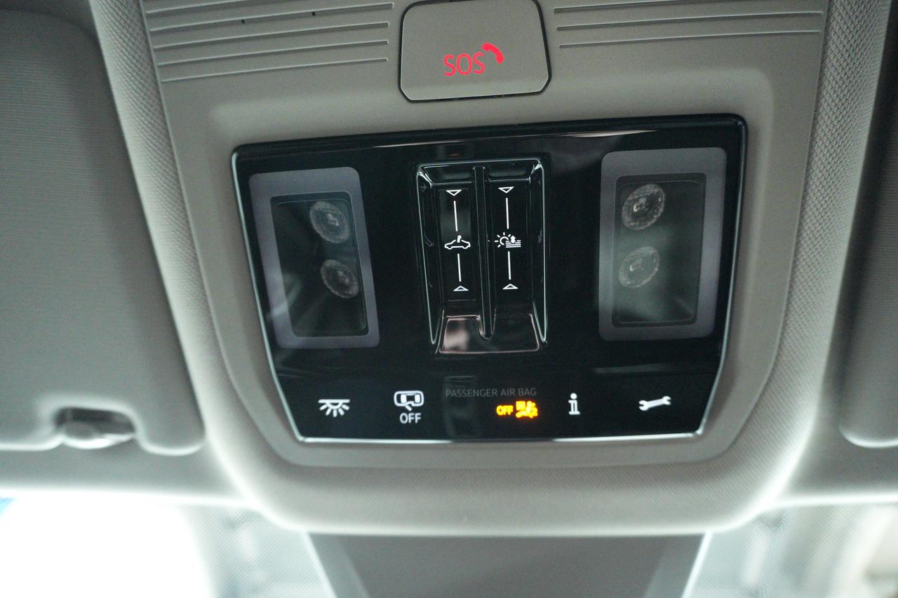 2025 Volkswagen Atlas Highline 4WD 6 PASS LEATHER NAVI SUNROOF Photo