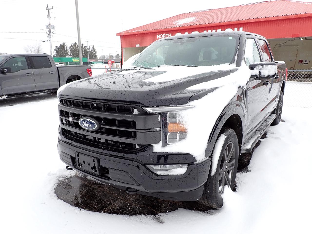 2022 Ford F-150 LARIAT HYBRID CREW CAB Photo2