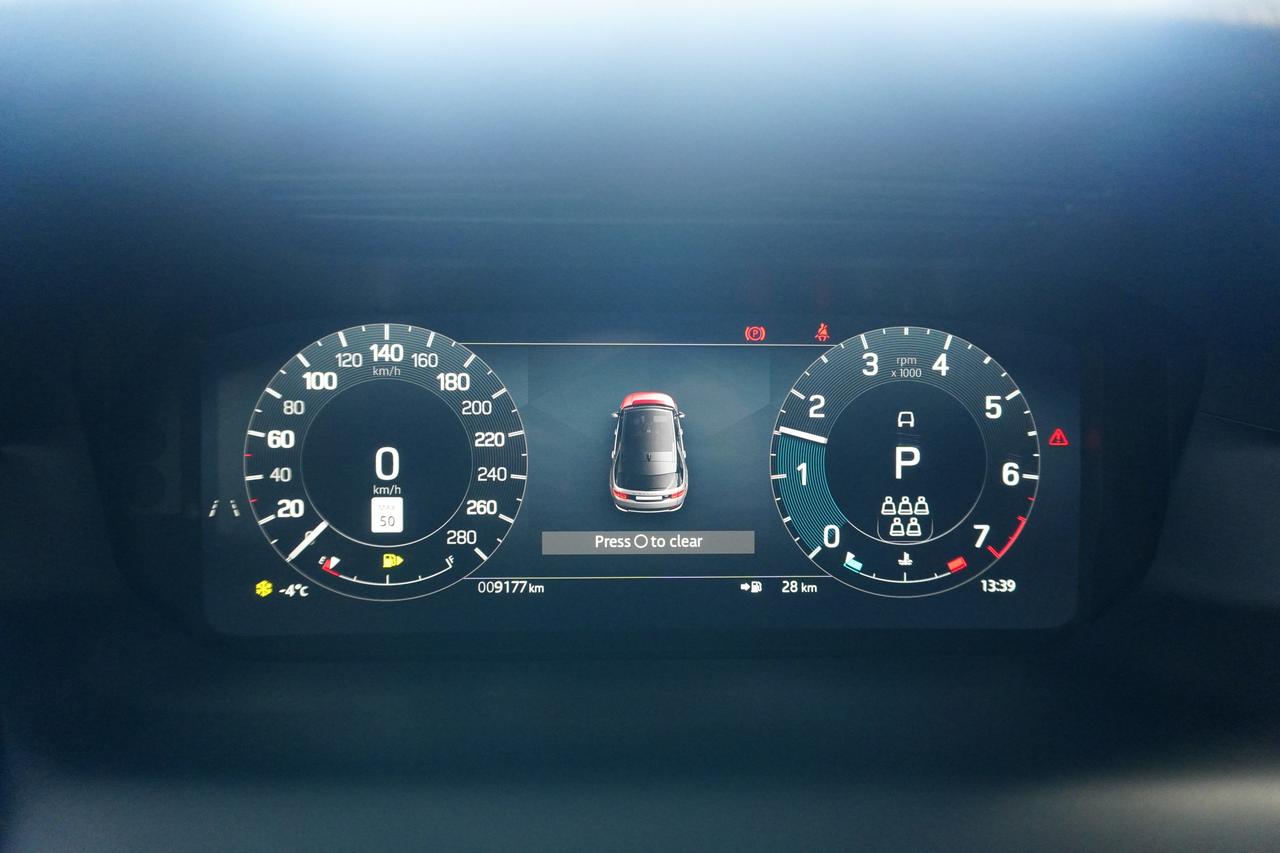 2024 Land Rover Discovery Sport Dynamic SE 4WD Photo