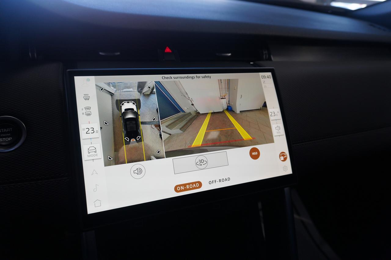 2024 Land Rover Discovery Sport Dynamic SE 4WD Photo