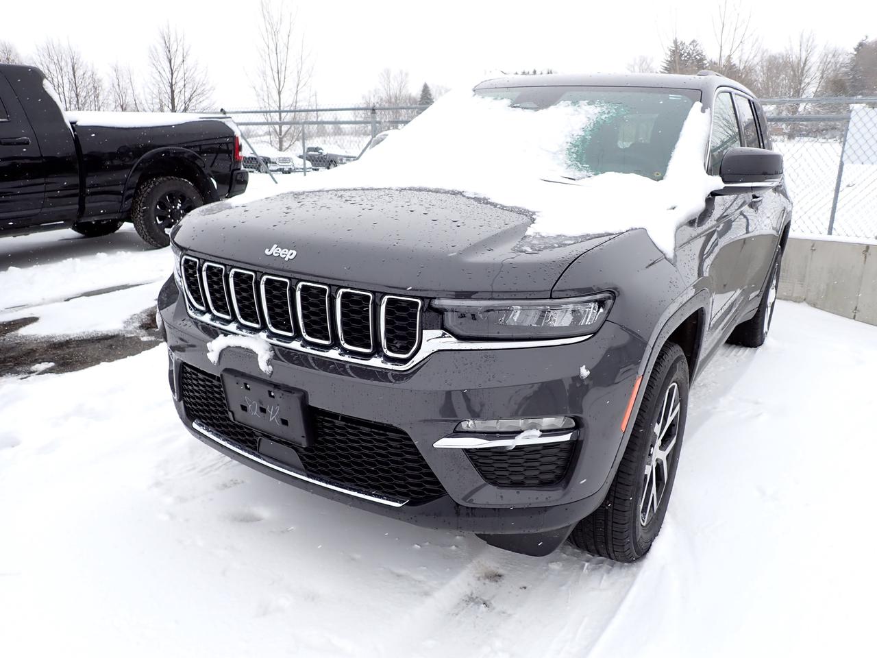 2025 Jeep Grand Cherokee LIMITED 4X4 Photo