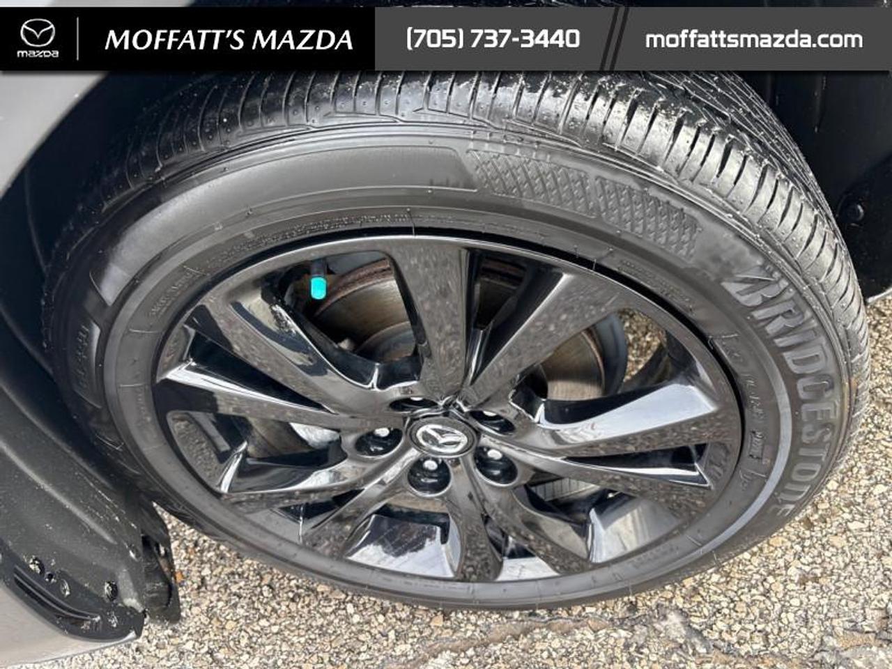 2023 Mazda CX-30 GT Photo