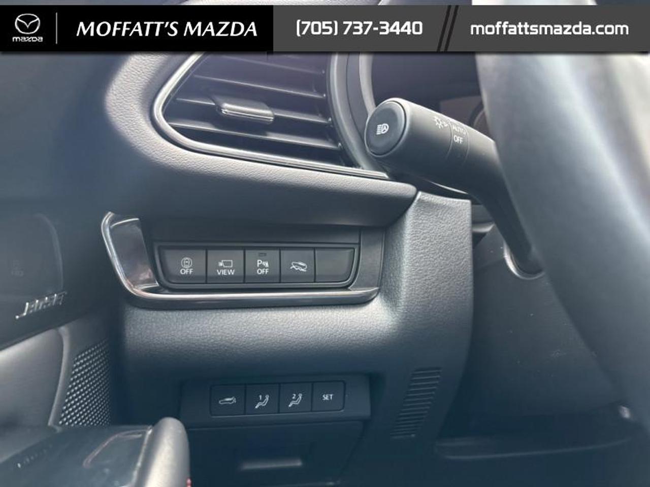 2023 Mazda CX-30 GT Photo