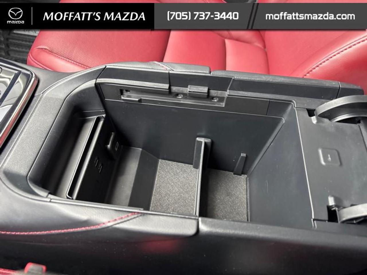 2023 Mazda CX-30 GT Photo