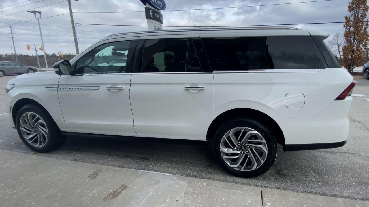 2026 Lincoln Navigator Reserve L Photo