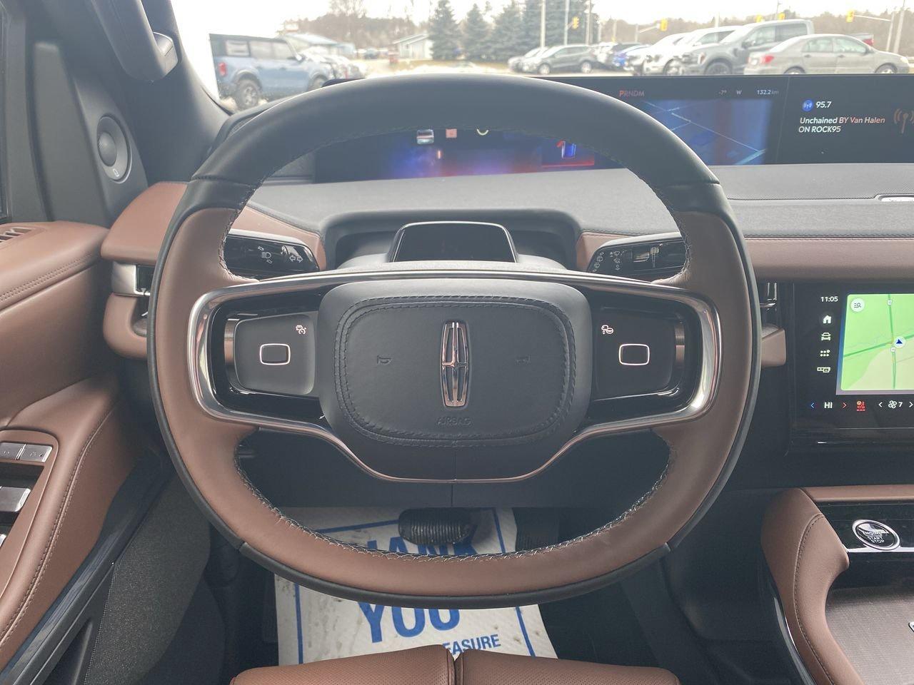 2026 Lincoln Navigator Reserve L Photo