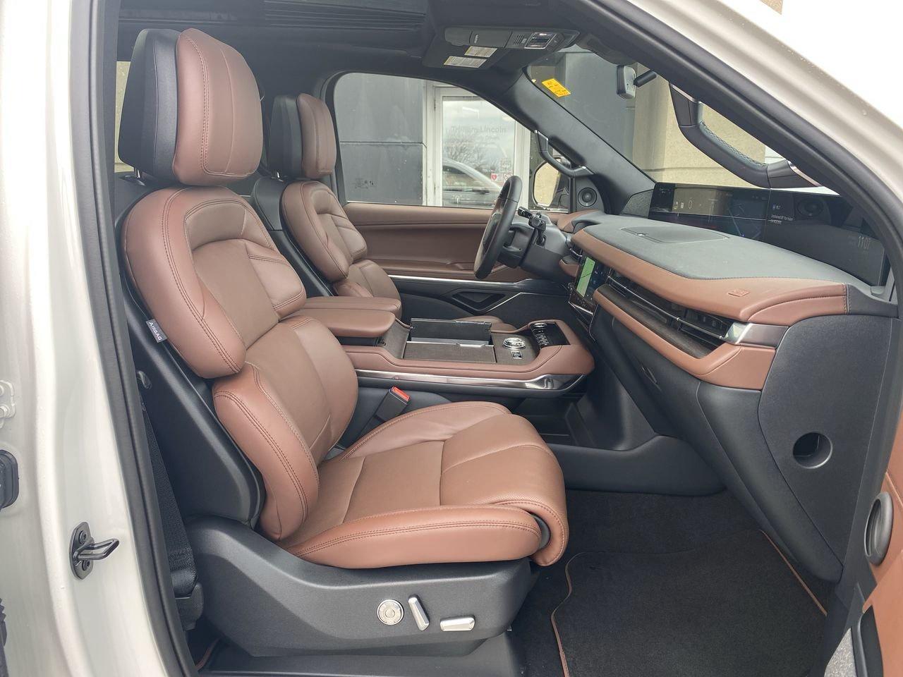 2026 Lincoln Navigator Reserve L Photo