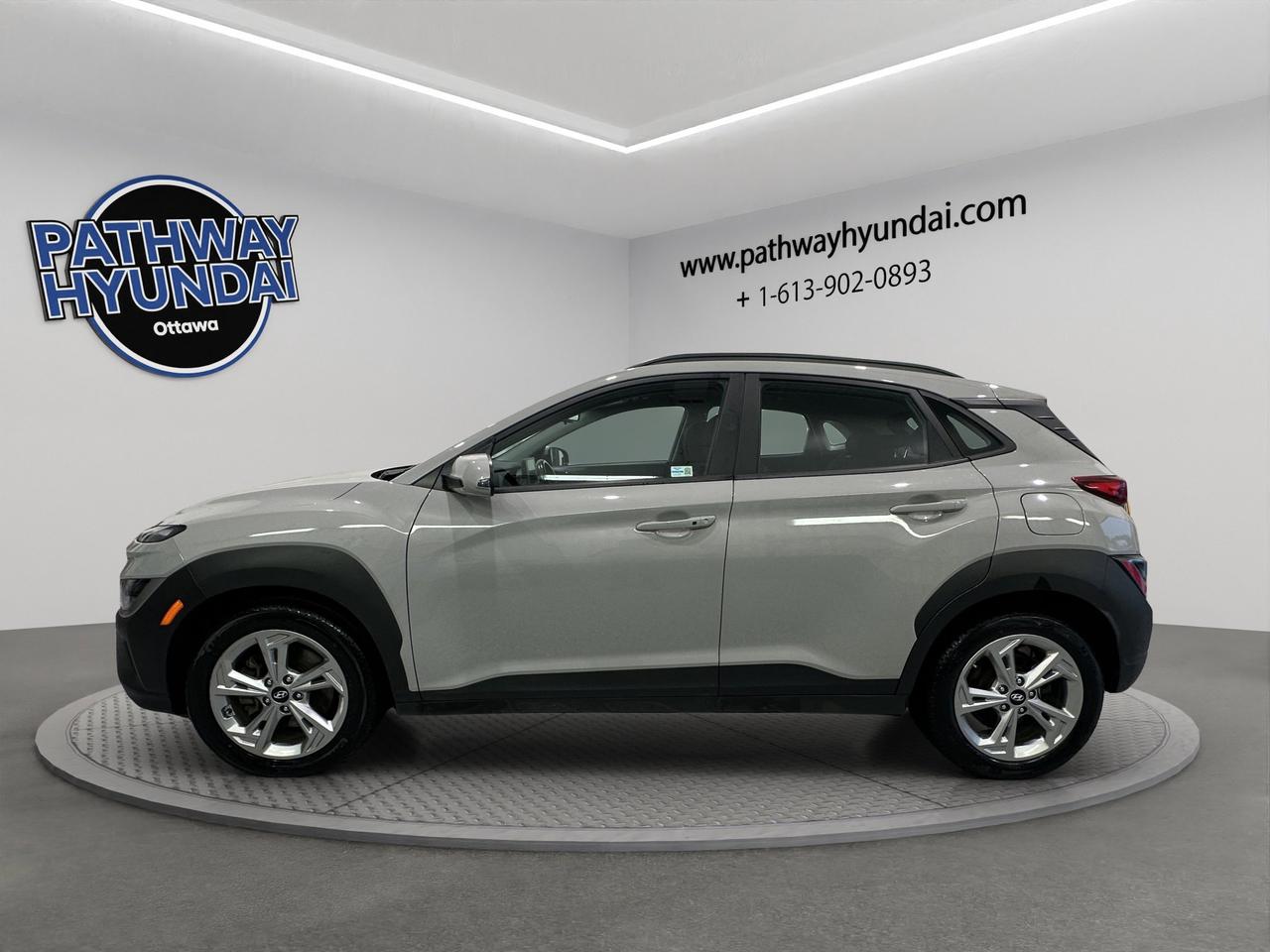 2023 Hyundai KONA Preferred | Reverse Cam | Heated Seats Photo