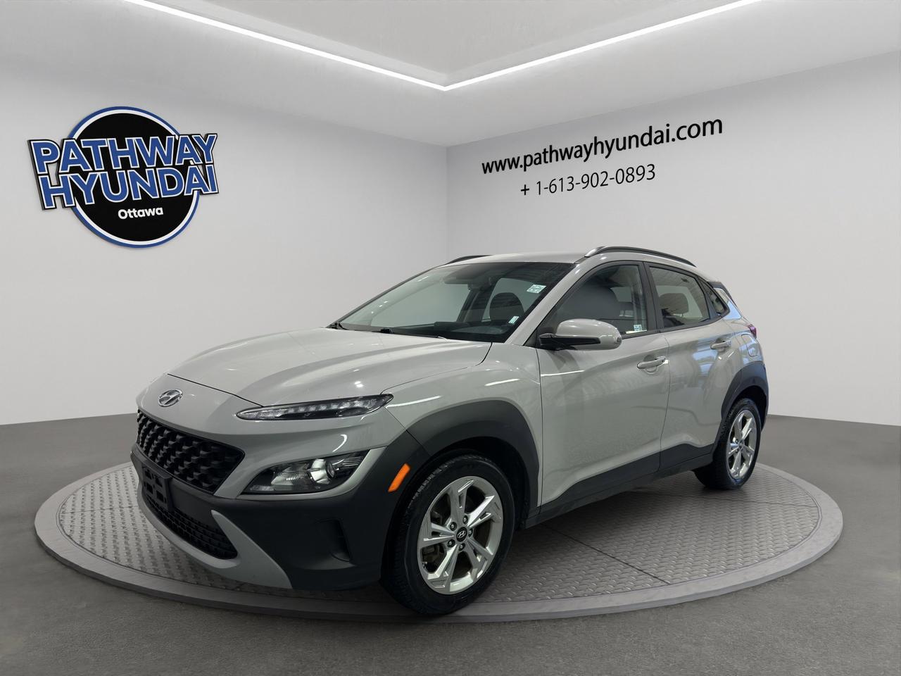 2023 Hyundai KONA Preferred | Reverse Cam | Heated Seats Photo