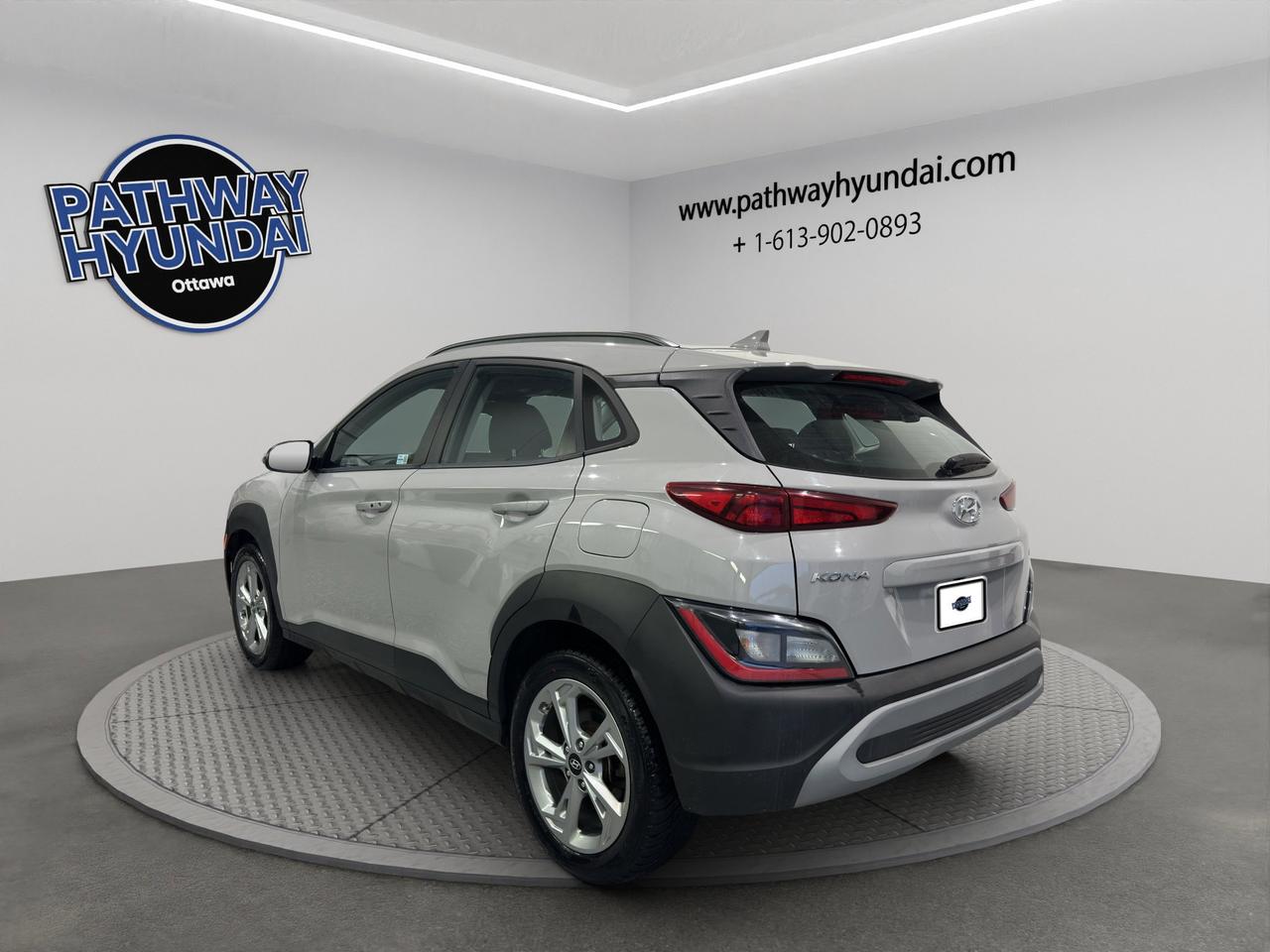 2023 Hyundai KONA Preferred | Reverse Cam | Heated Seats Photo