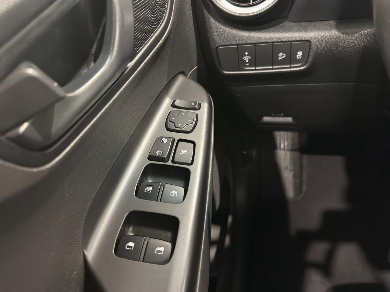 2023 Hyundai KONA Preferred | Reverse Cam | Heated Seats Photo