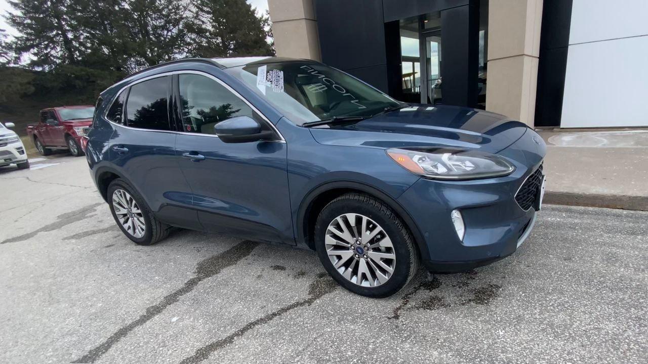 2020 Ford Escape Titanium Hybrid Photo