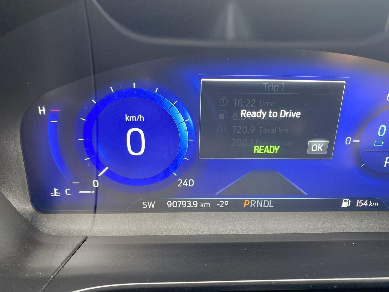 2020 Ford Escape Titanium Hybrid Photo