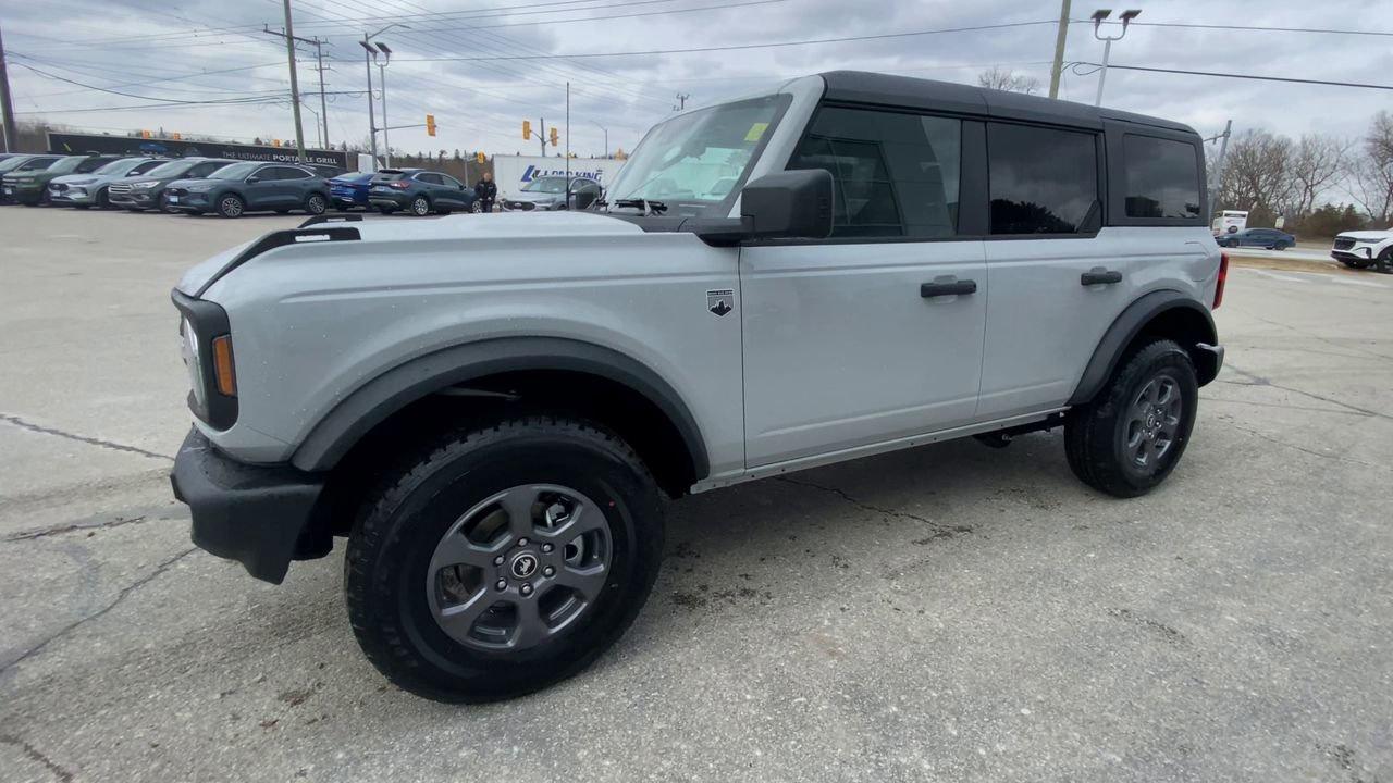 2026 Ford Bronco Big Bend Photo3
