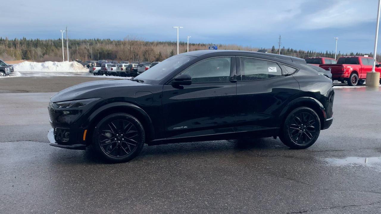2026 Ford Mustang Mach-E Premium Photo4