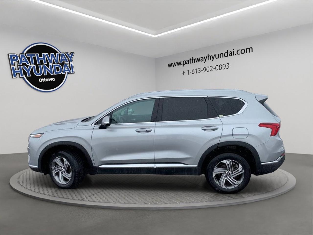 2022 Hyundai Santa Fe Preferred Photo