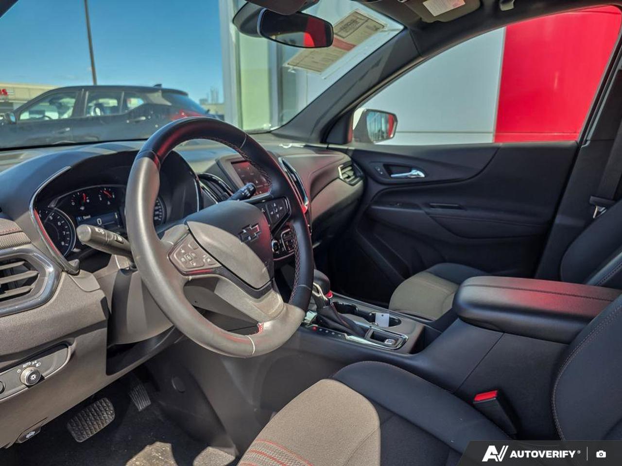 2024 Chevrolet Equinox RS AWD | Wireless Apple Car Play | Android Auto | Heated Seats | Photo