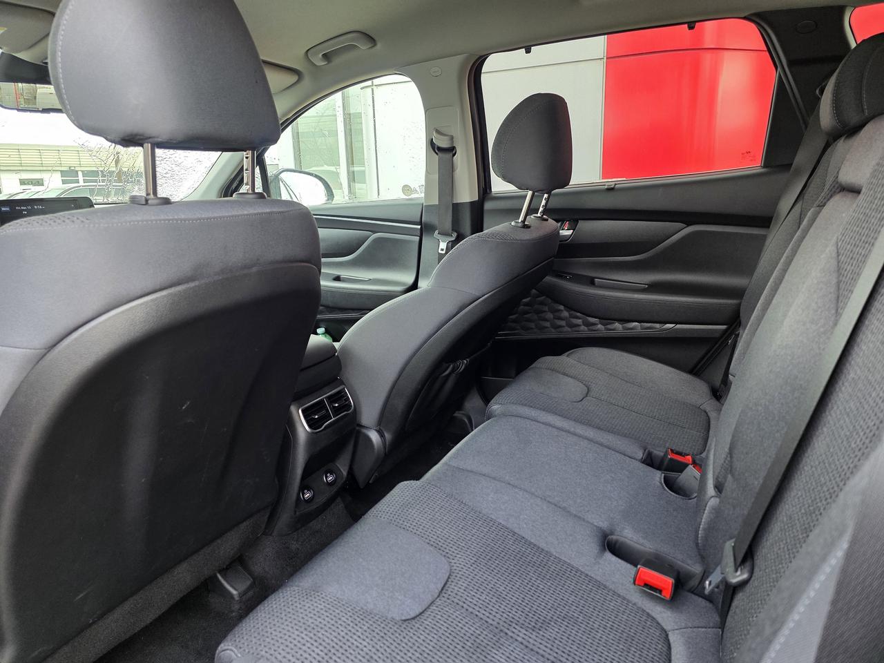 2022 Hyundai Santa Fe Preferred Photo