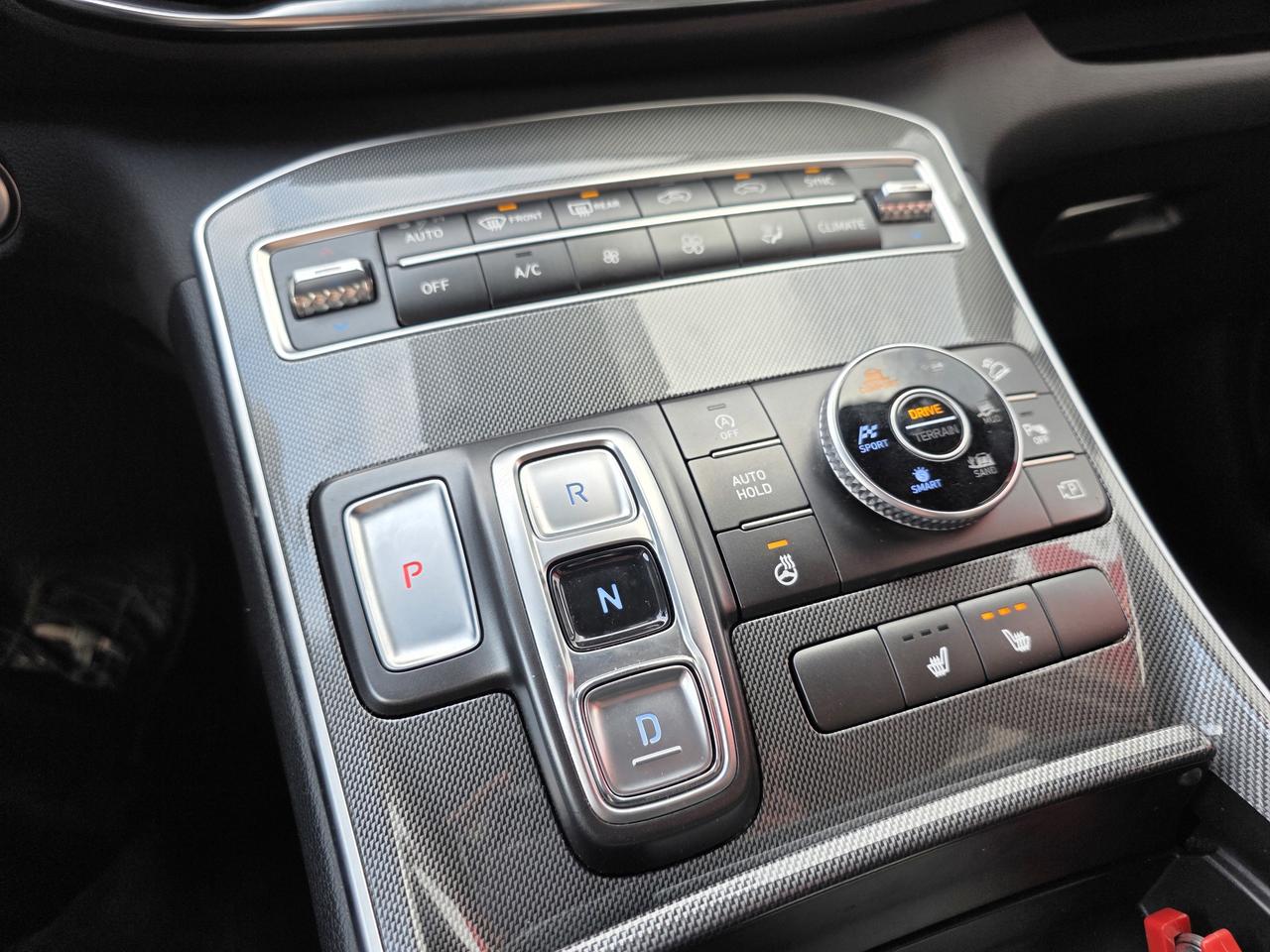 2022 Hyundai Santa Fe Preferred Photo