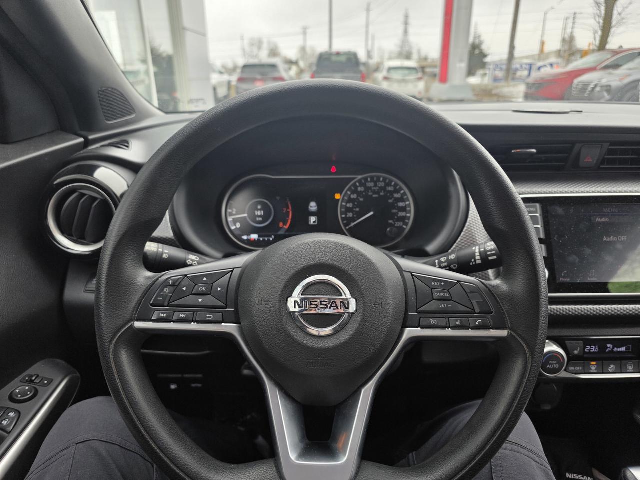 2019 Nissan Kicks SV | Android Auto | Apple CarPlay | Heated Seats | Photo2