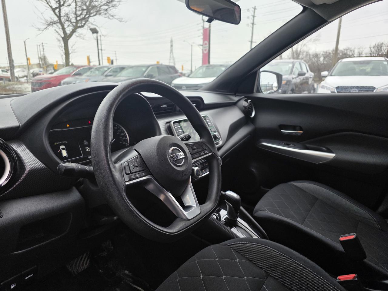 2019 Nissan Kicks SV | Android Auto | Apple CarPlay | Heated Seats | Photo