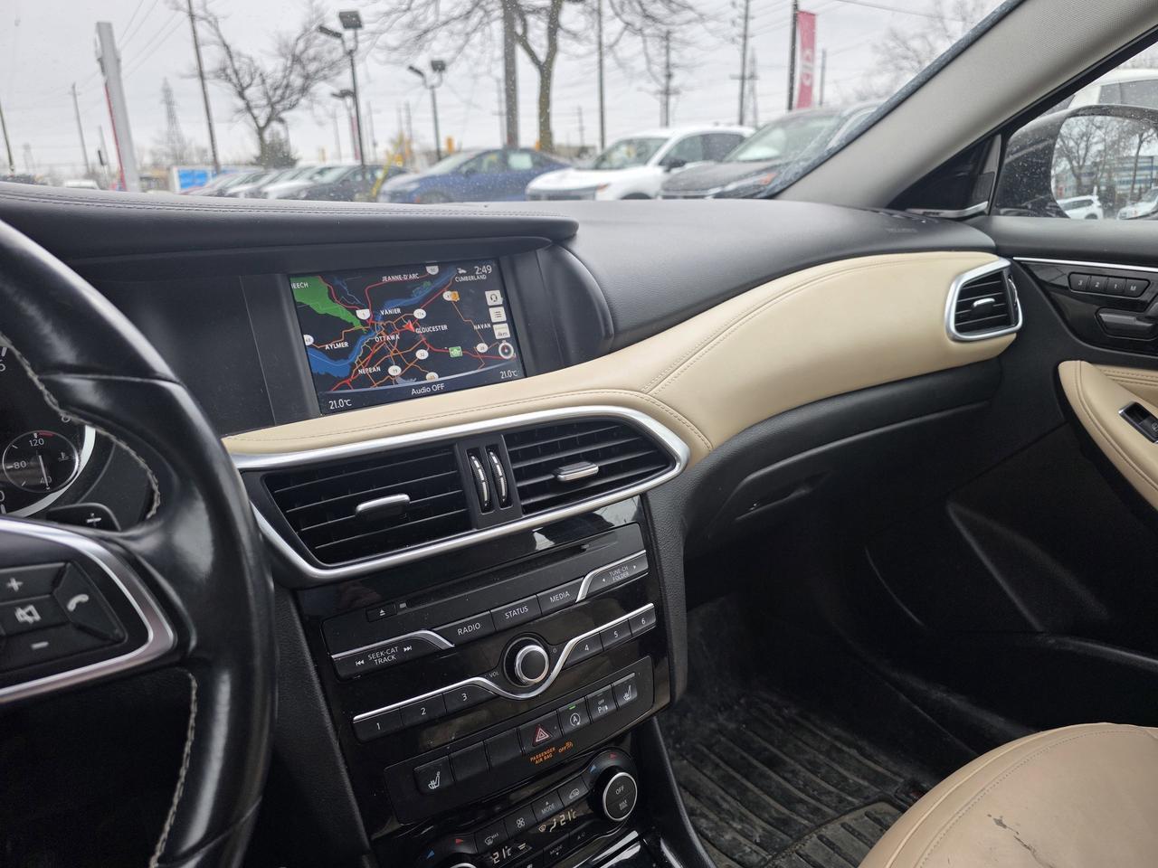 2018 Infiniti QX30 AWD | Heated Seats | Bose Audio | Camera | Photo