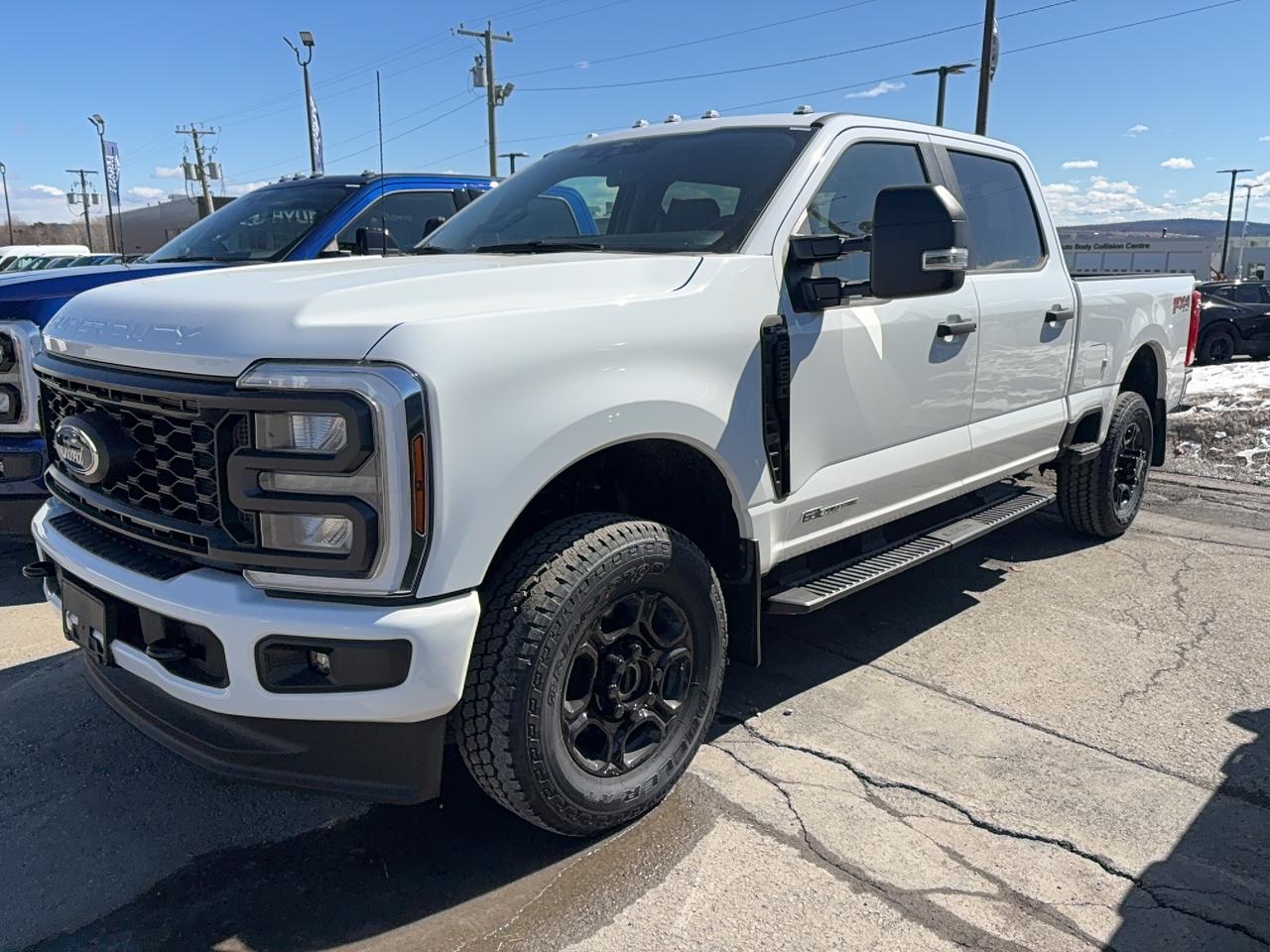 2026 Ford SuperDuty F-250® XL Photo0