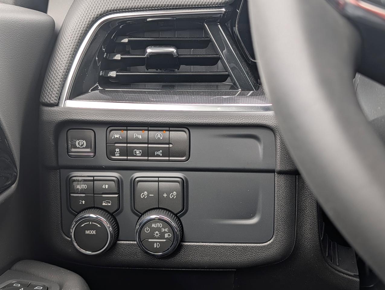 2026 Chevrolet Tahoe RST Photo