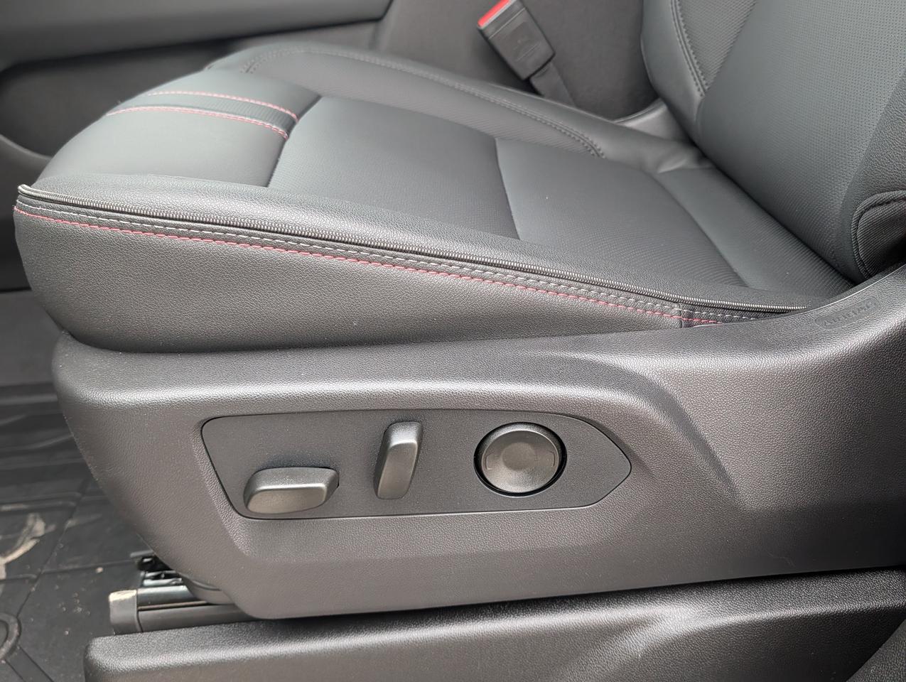 2026 Chevrolet Tahoe RST Photo