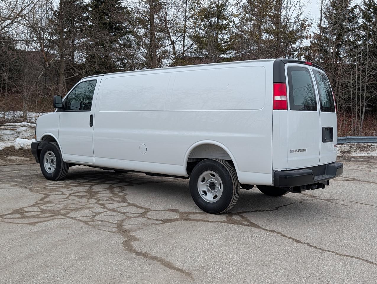 2026 GMC Savana Cargo Van  Photo