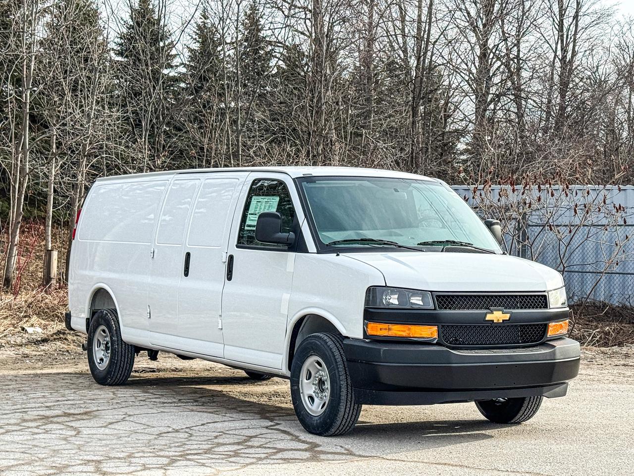 2026 Chevrolet Express Cargo Van 3500 RWD 155 Photo
