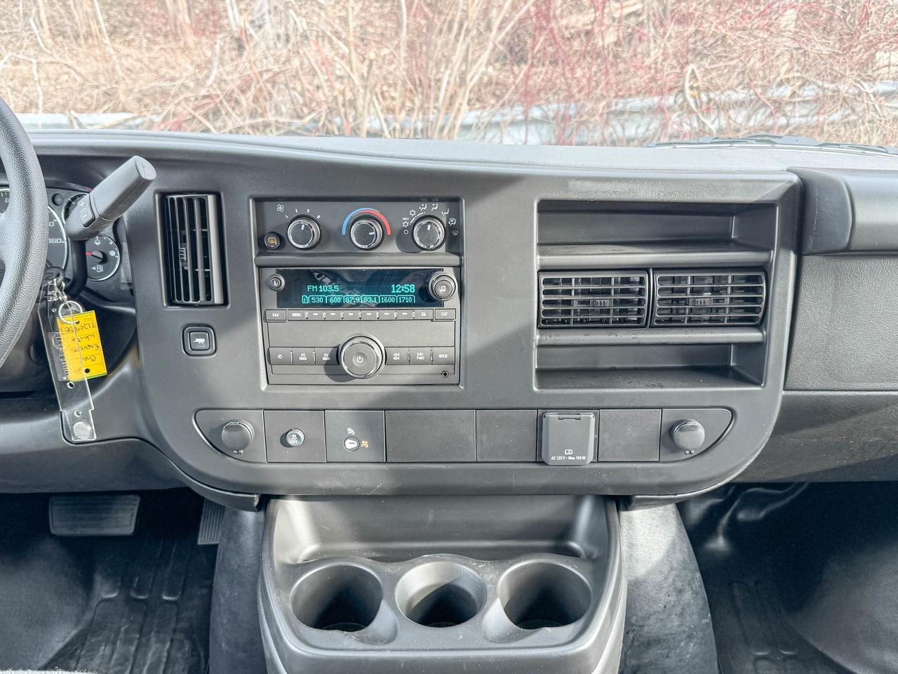 2026 Chevrolet Express Cargo Van 3500 RWD 155 Photo