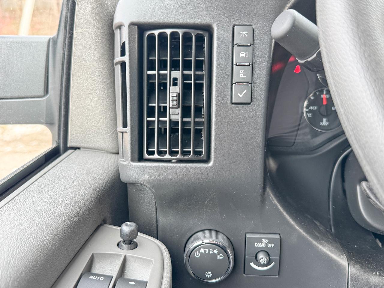 2026 Chevrolet Express Cargo Van 3500 RWD 155 Photo
