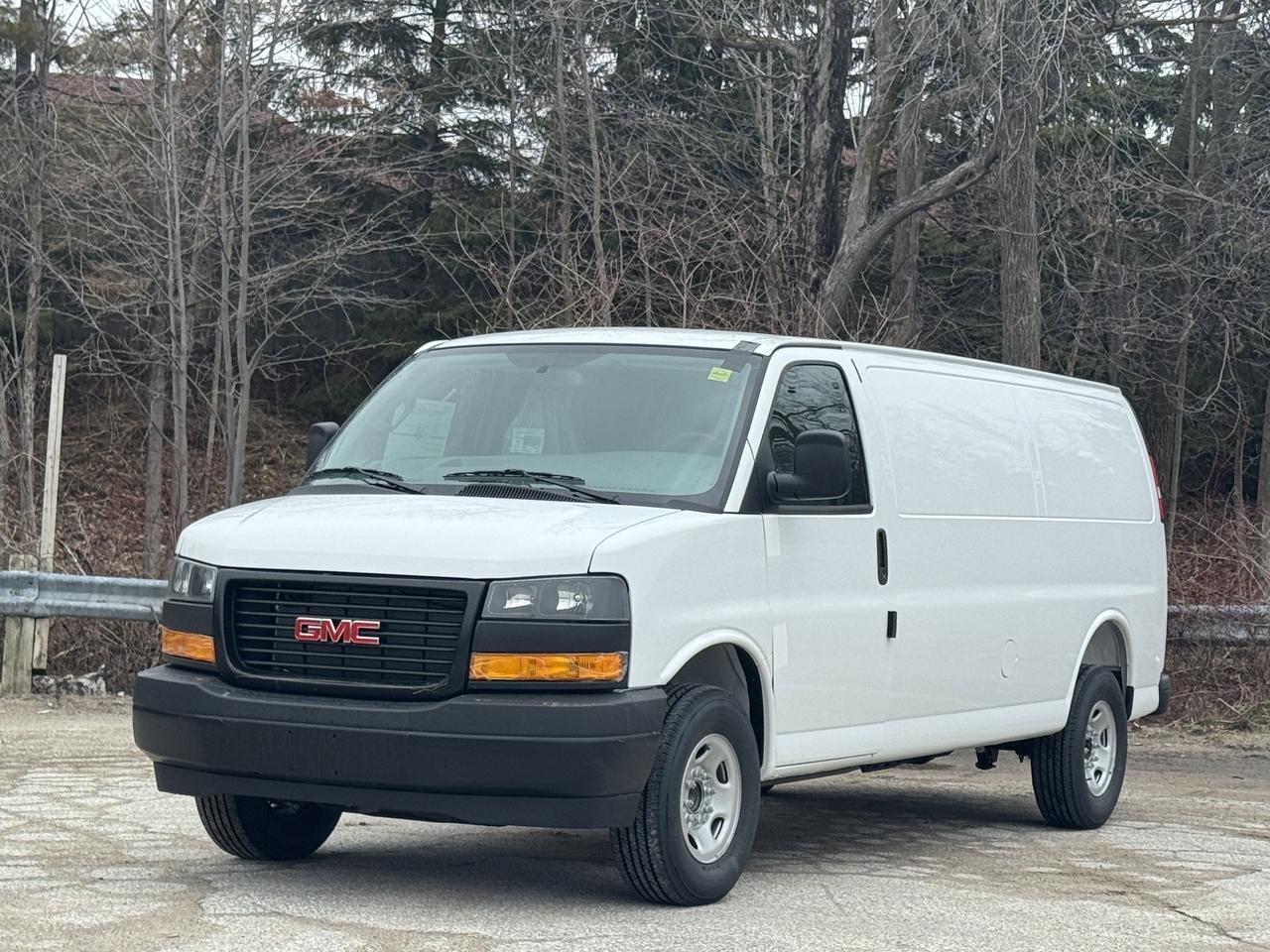 2026 GMC Savana Cargo Van  Photo