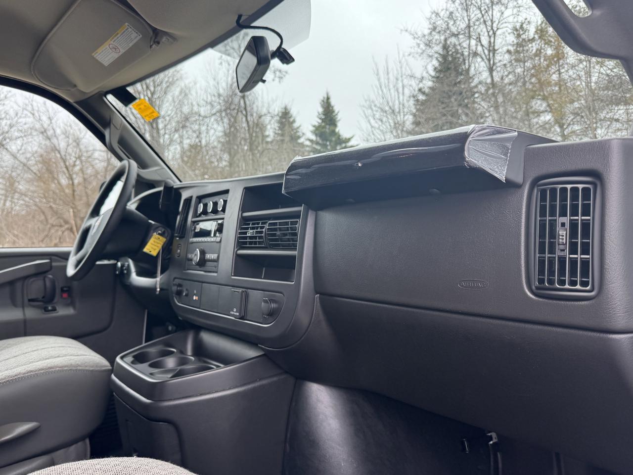 2026 GMC Savana Cargo Van  Photo