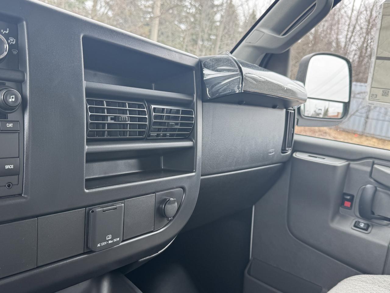 2026 GMC Savana Cargo Van  Photo