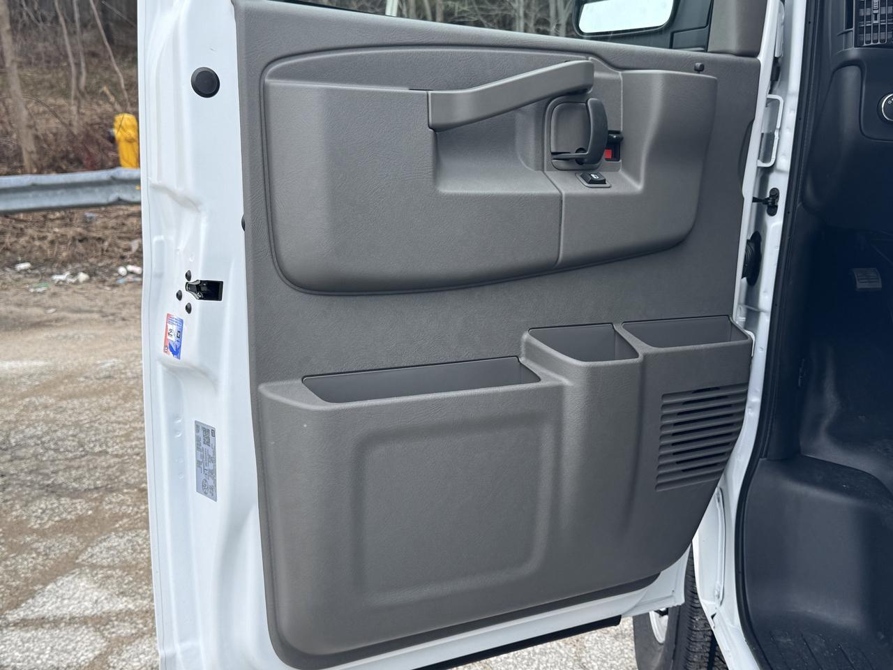 2026 GMC Savana Cargo Van  Photo