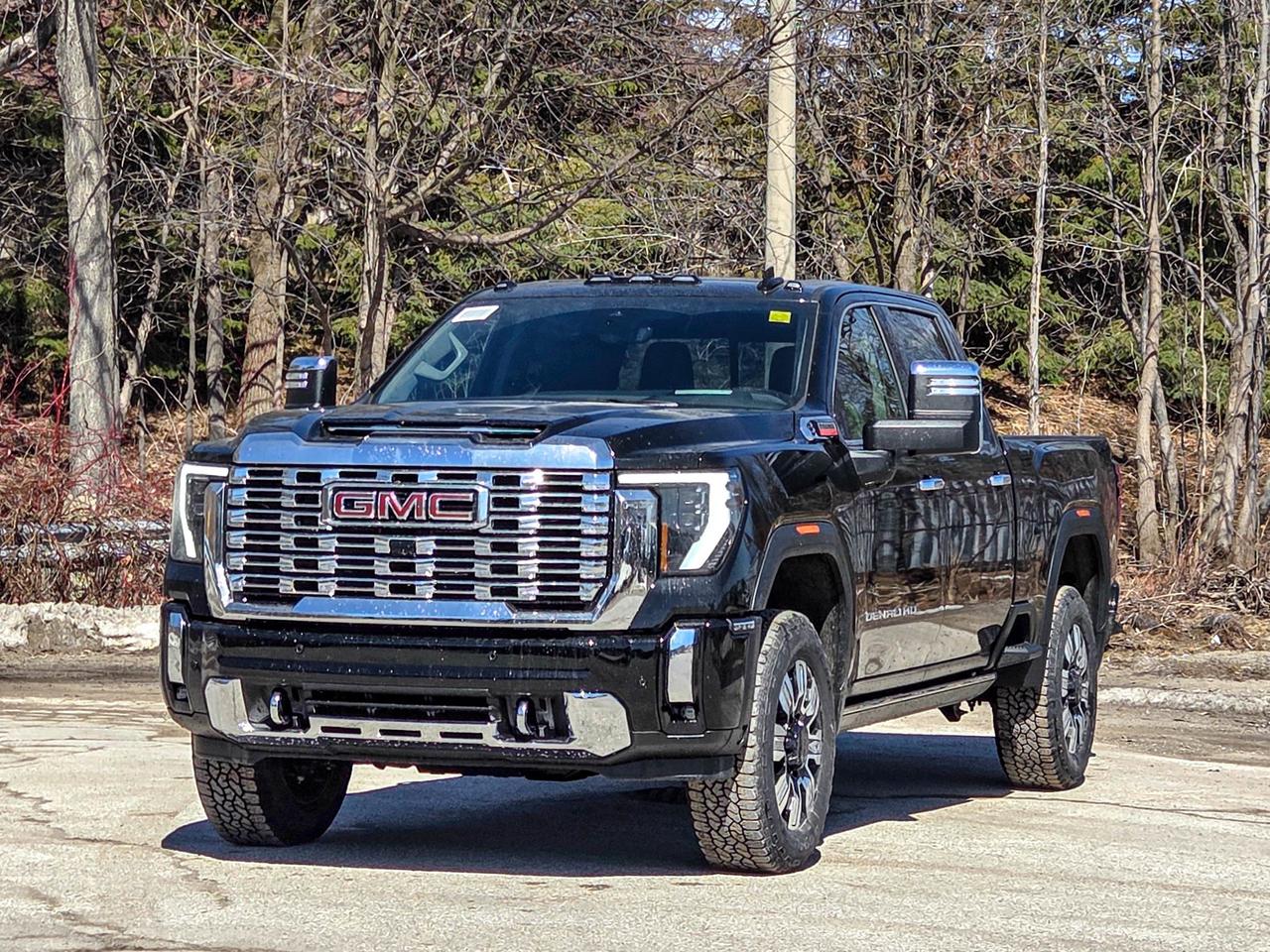 2026 GMC SIERRA 2500HD DENALI Photo