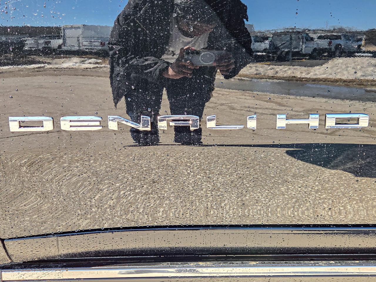 2026 GMC SIERRA 2500HD DENALI Photo