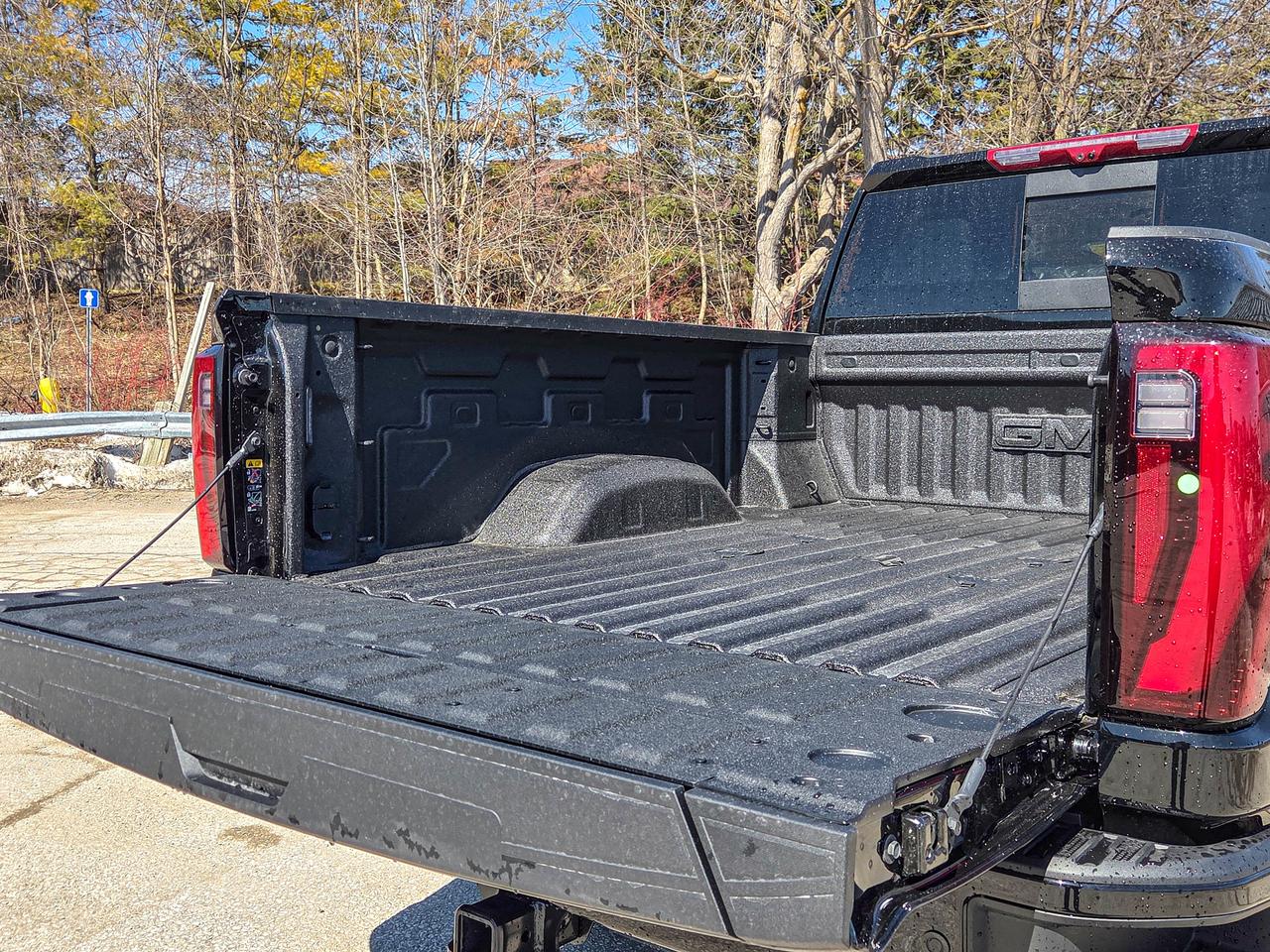 2026 GMC SIERRA 2500HD DENALI Photo