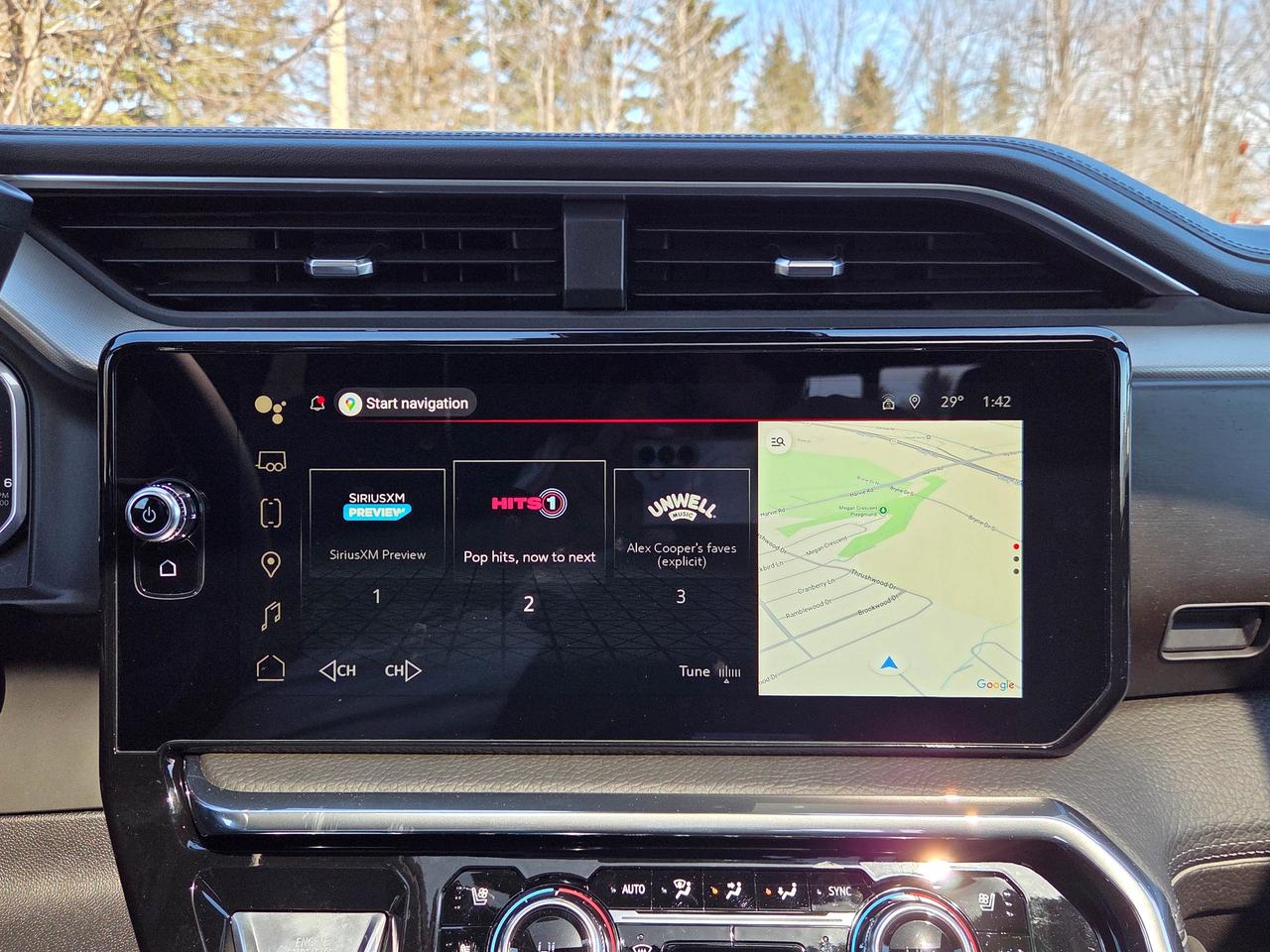2026 GMC SIERRA 2500HD DENALI Photo