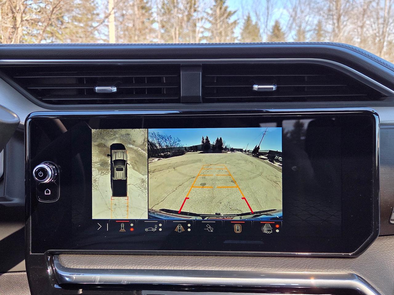 2026 GMC SIERRA 2500HD DENALI Photo
