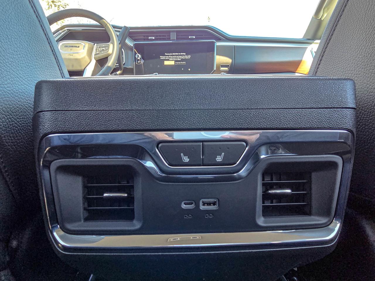 2026 GMC SIERRA 2500HD DENALI Photo