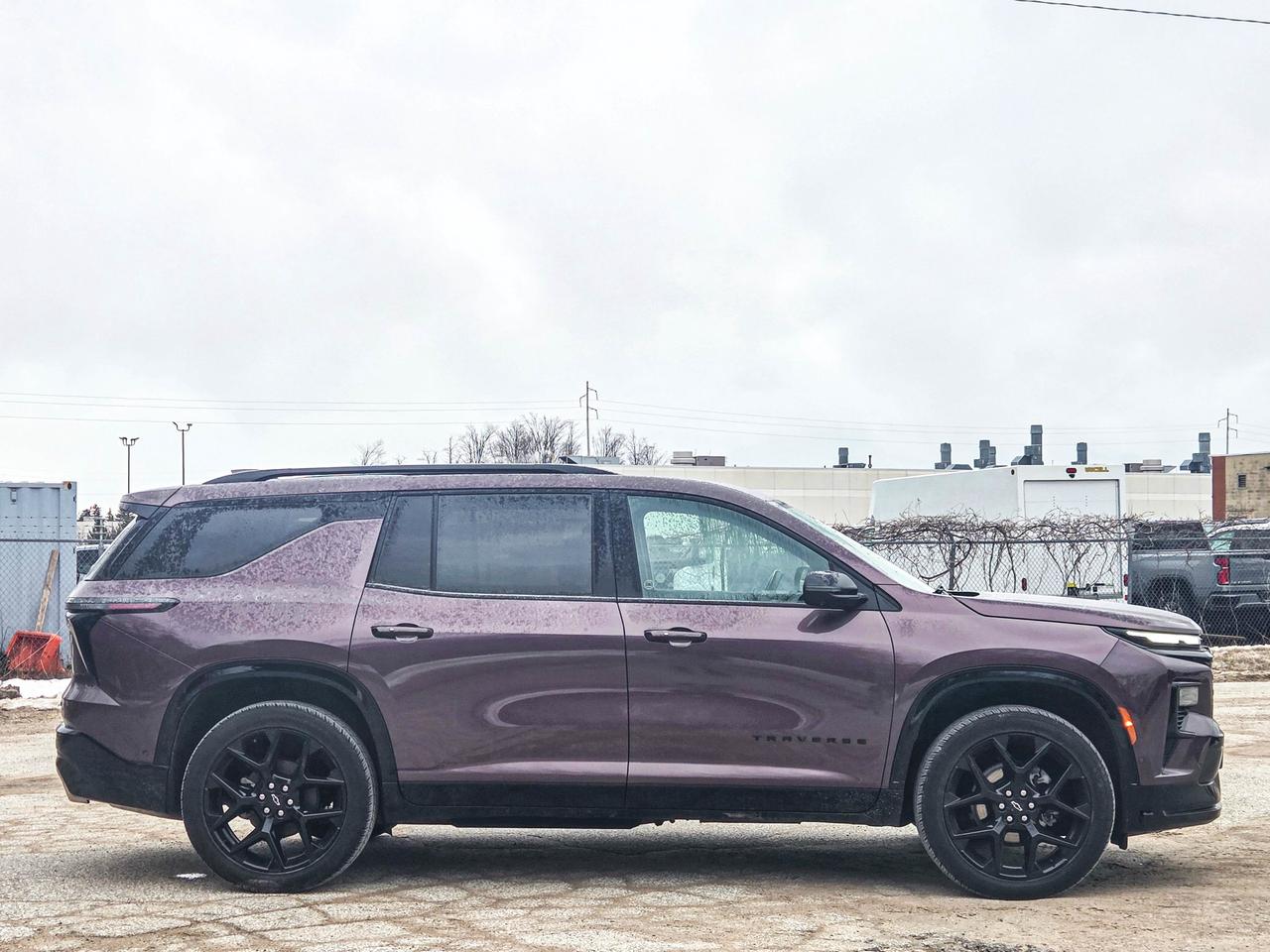 2024 Chevrolet Traverse RS Photo3