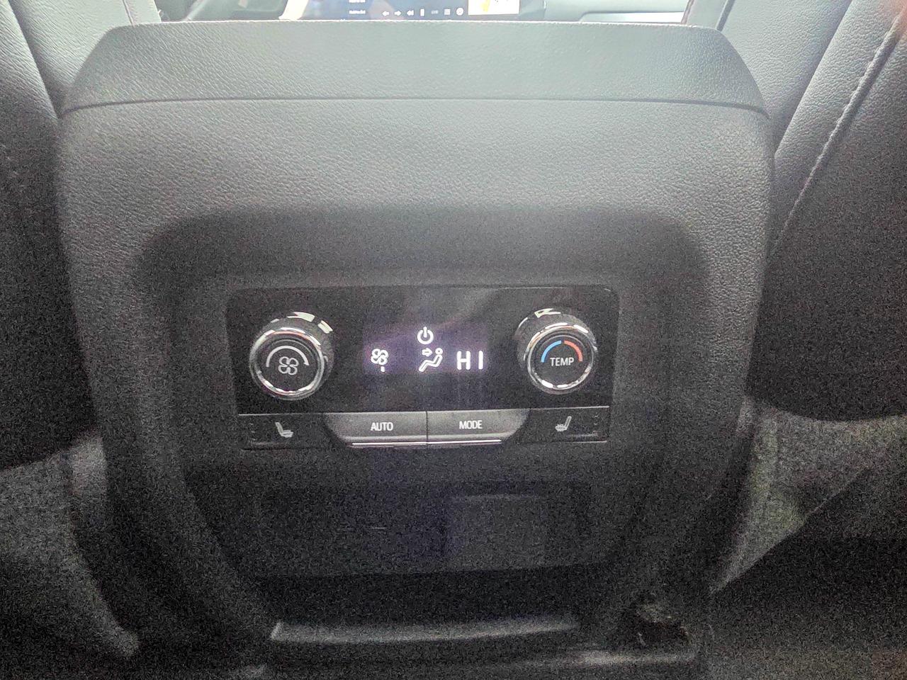 2024 Chevrolet Traverse RS Photo