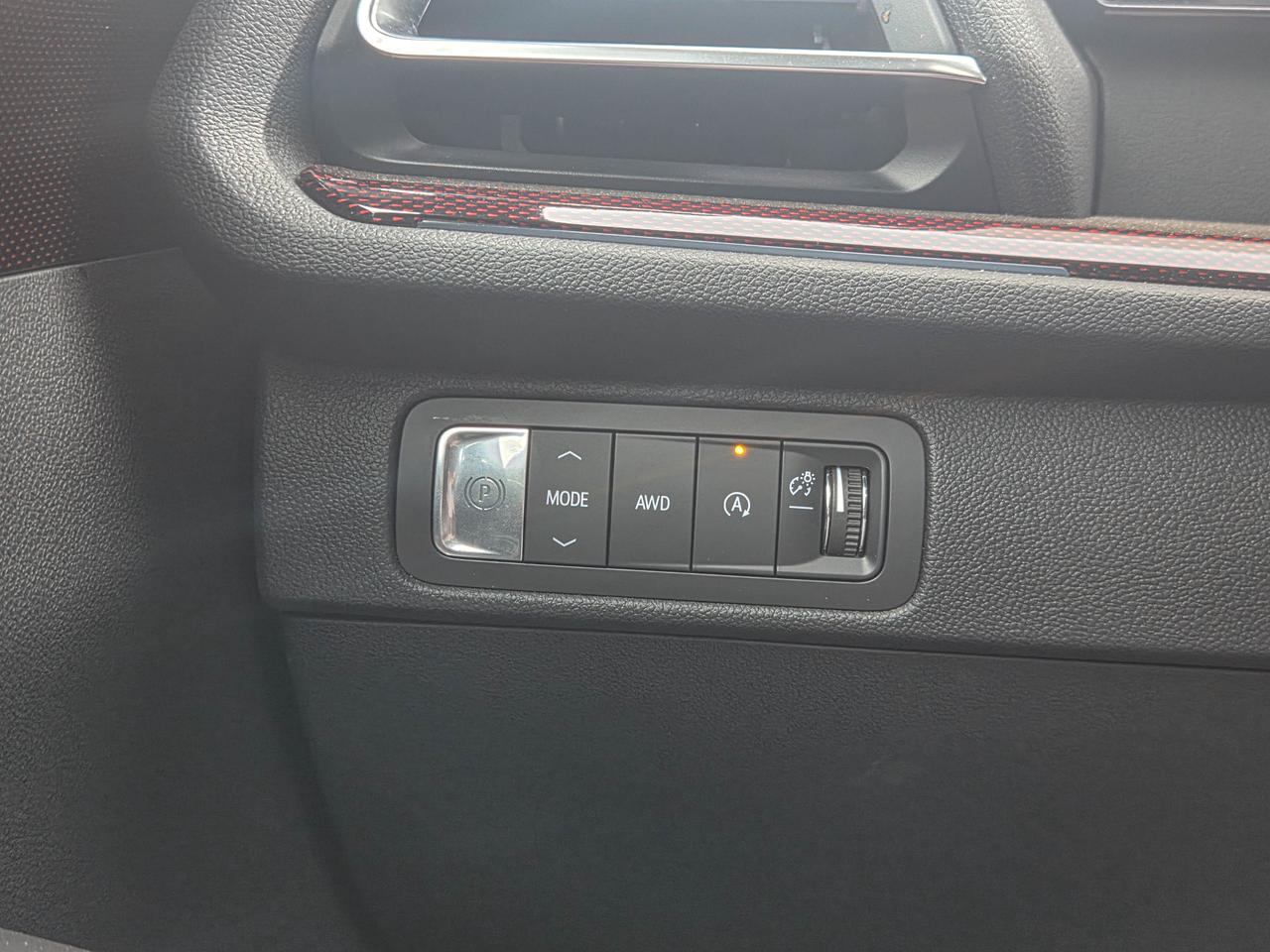 2024 Chevrolet Traverse RS Photo