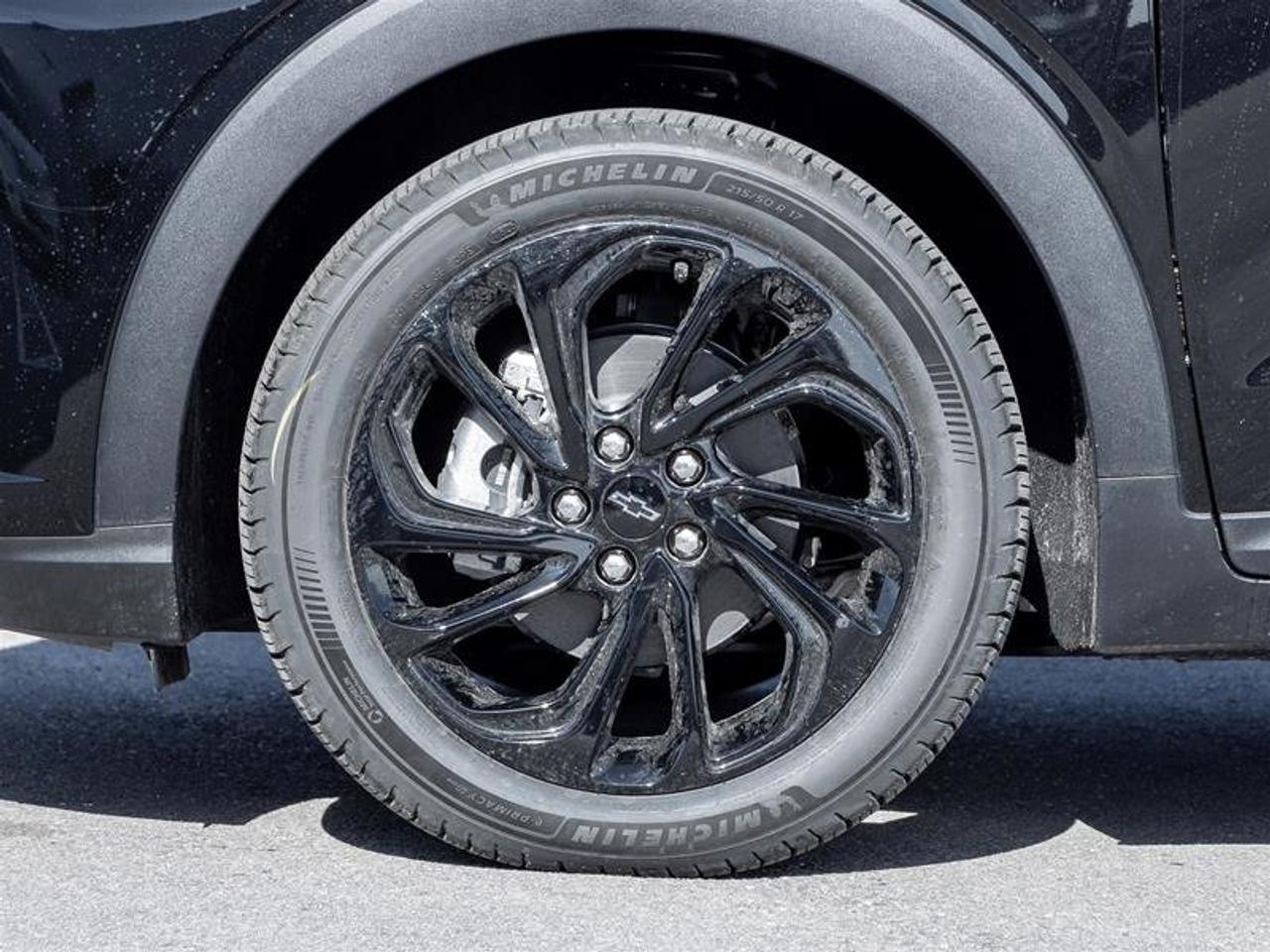 2027 Chevrolet Bolt EV RS Photo
