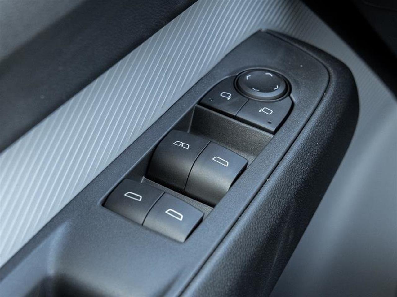 2027 Chevrolet Bolt EV RS Photo