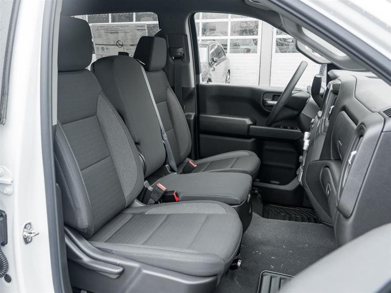 2026 GMC Sierra 1500 PRO Photo