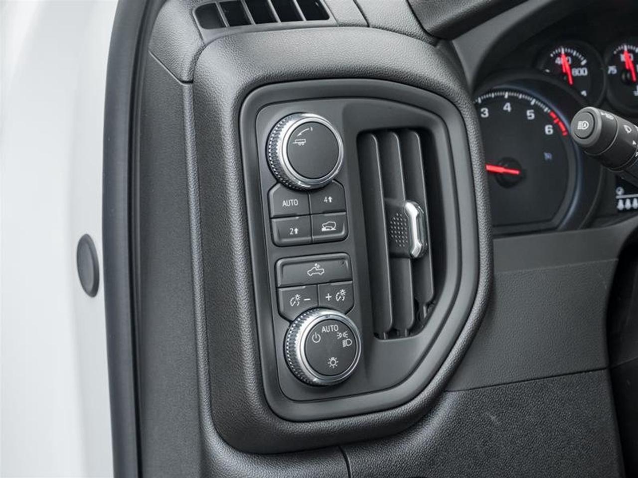2026 GMC Sierra 1500 PRO Photo